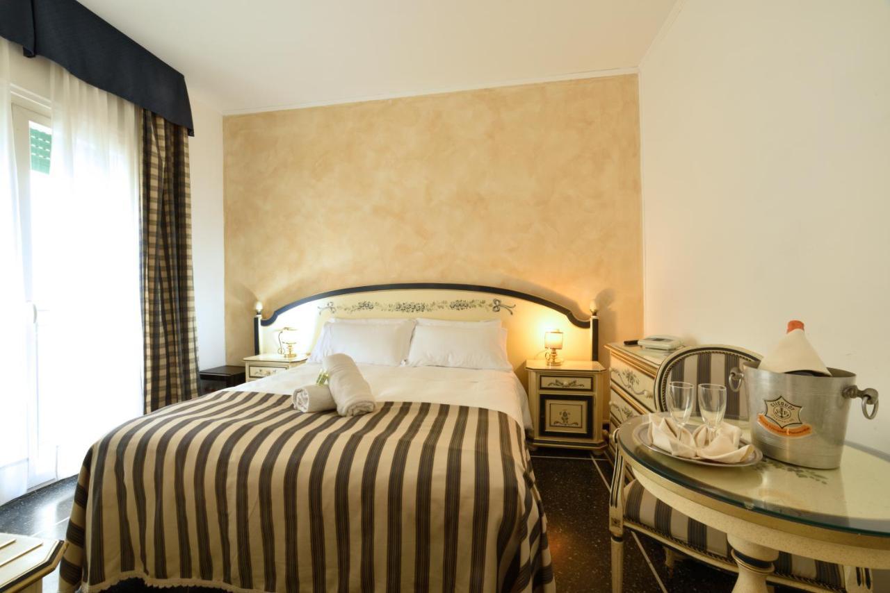 Hotel Morchio Mhotelsgroup 迪亚诺马里纳 外观 照片
