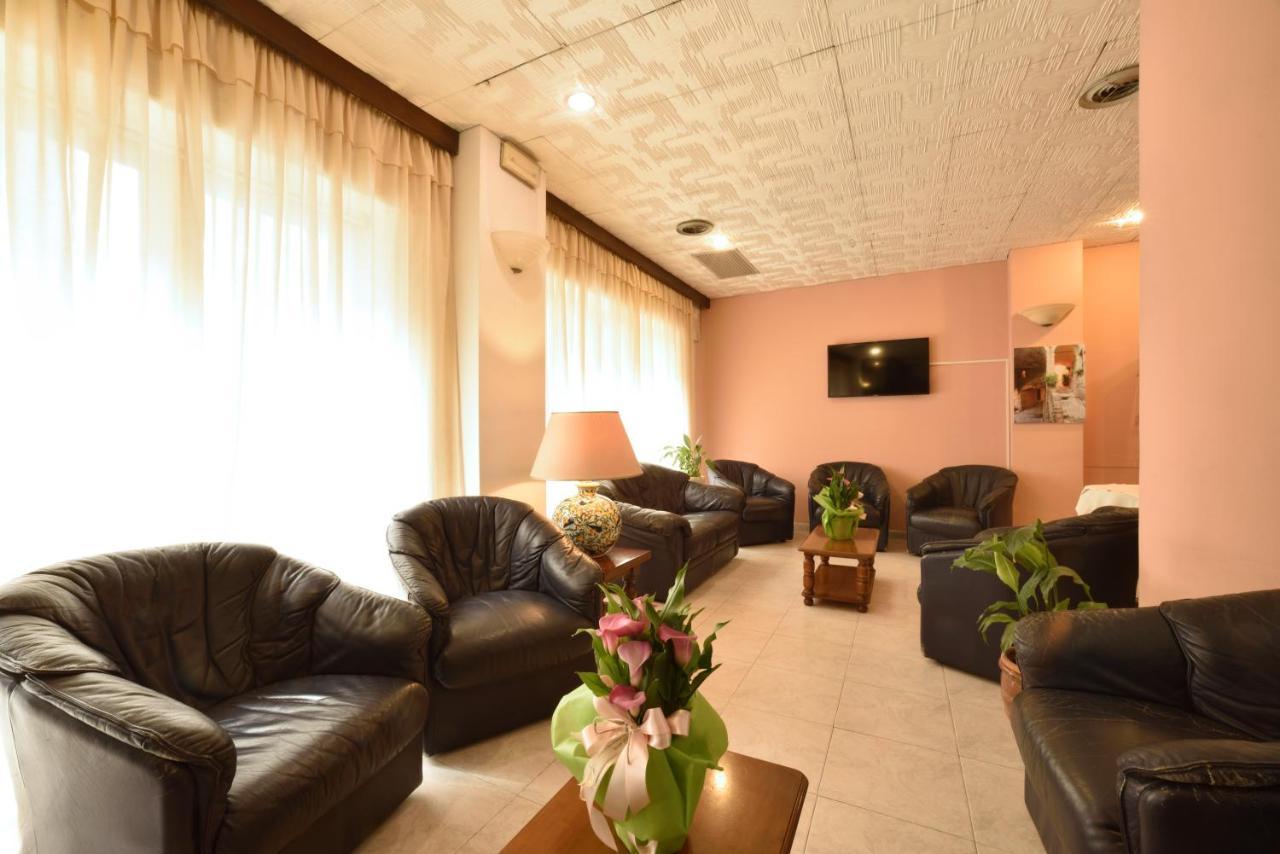 Hotel Morchio Mhotelsgroup 迪亚诺马里纳 外观 照片