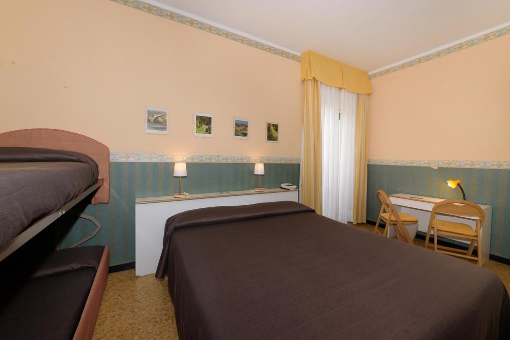 Hotel Morchio Mhotelsgroup 迪亚诺马里纳 外观 照片