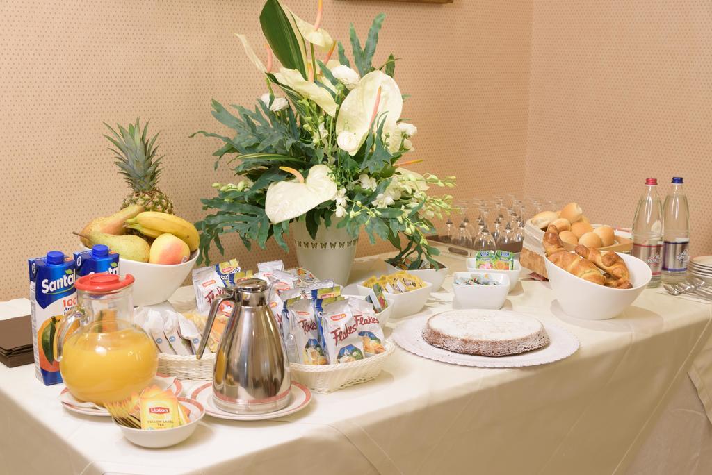 Hotel Morchio Mhotelsgroup 迪亚诺马里纳 外观 照片