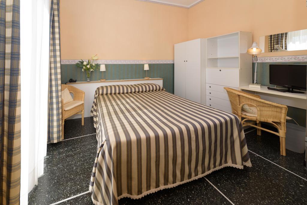 Hotel Morchio Mhotelsgroup 迪亚诺马里纳 外观 照片