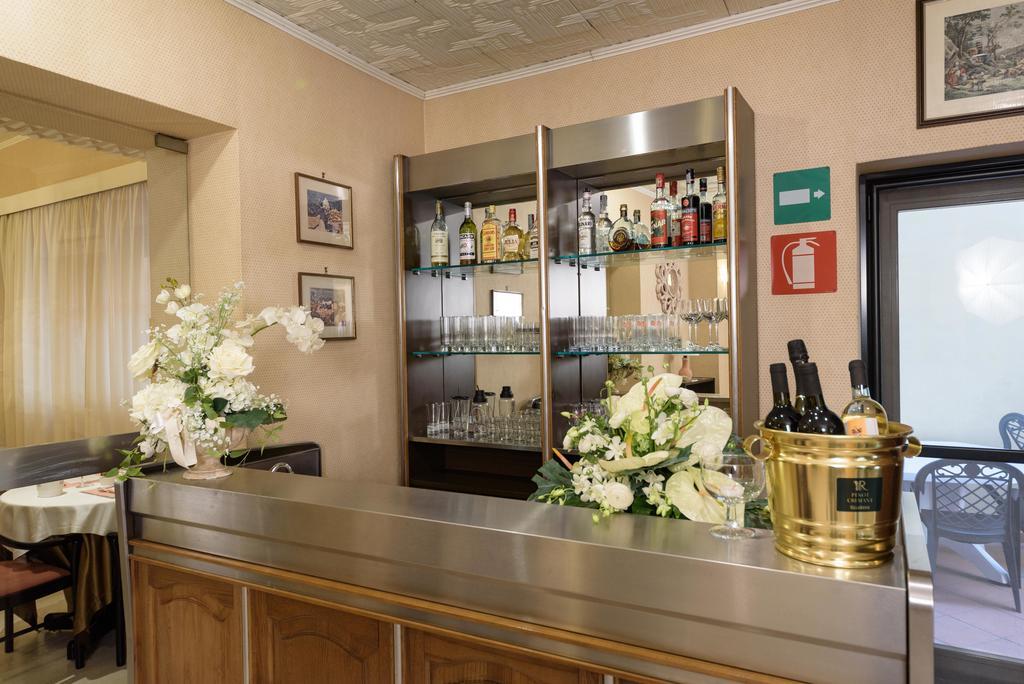 Hotel Morchio Mhotelsgroup 迪亚诺马里纳 外观 照片