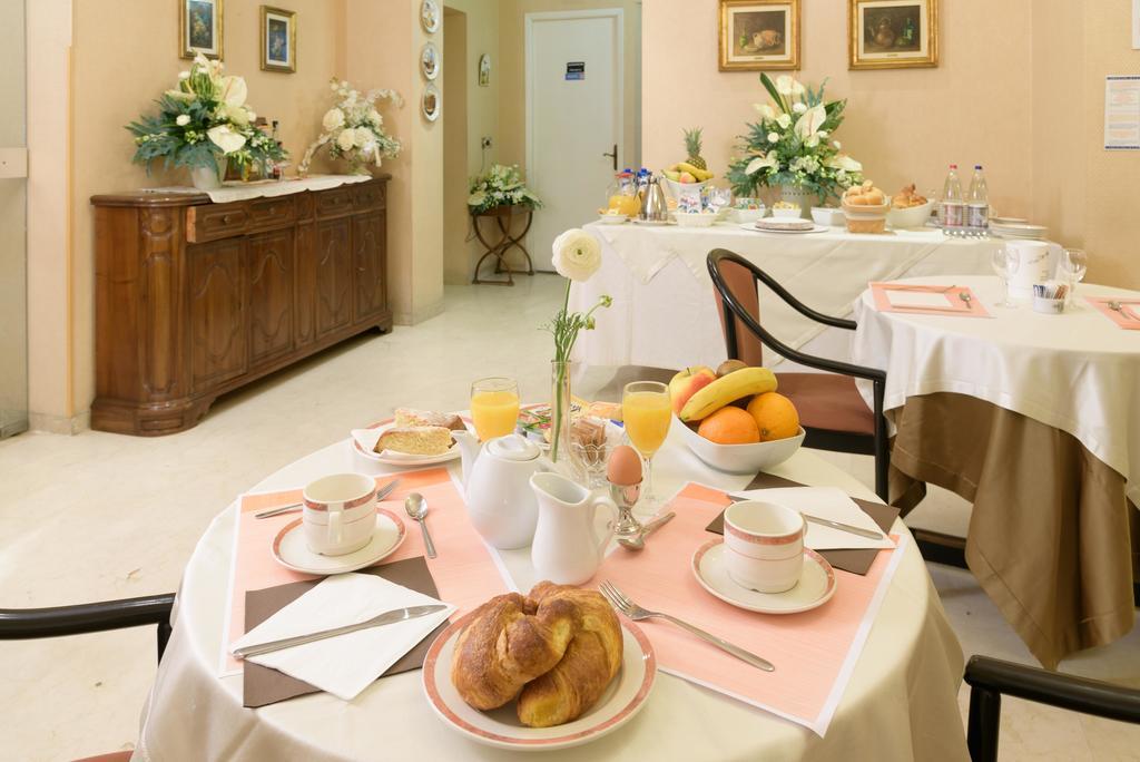 Hotel Morchio Mhotelsgroup 迪亚诺马里纳 外观 照片